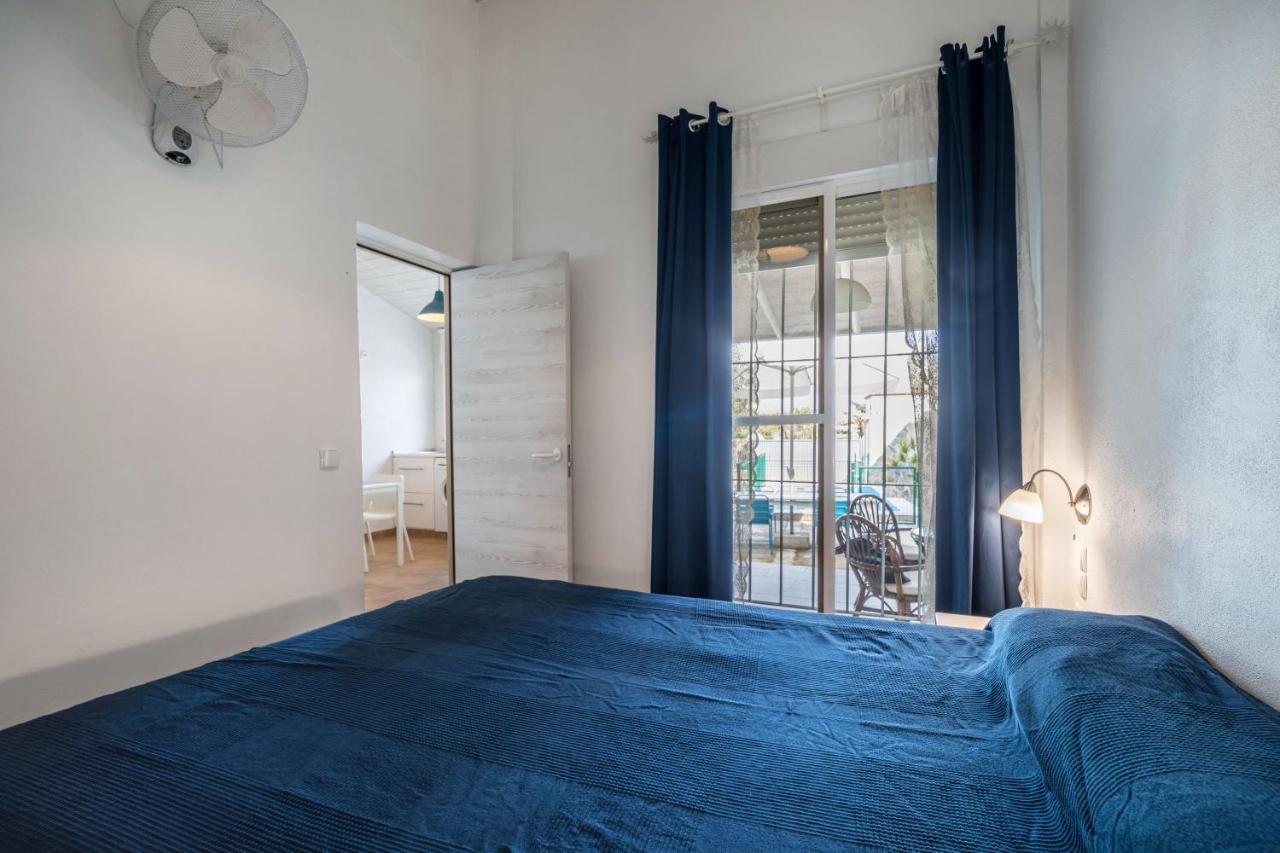 La Casita Azul - Mayores De 25 Chiclana de la Frontera Exterior foto